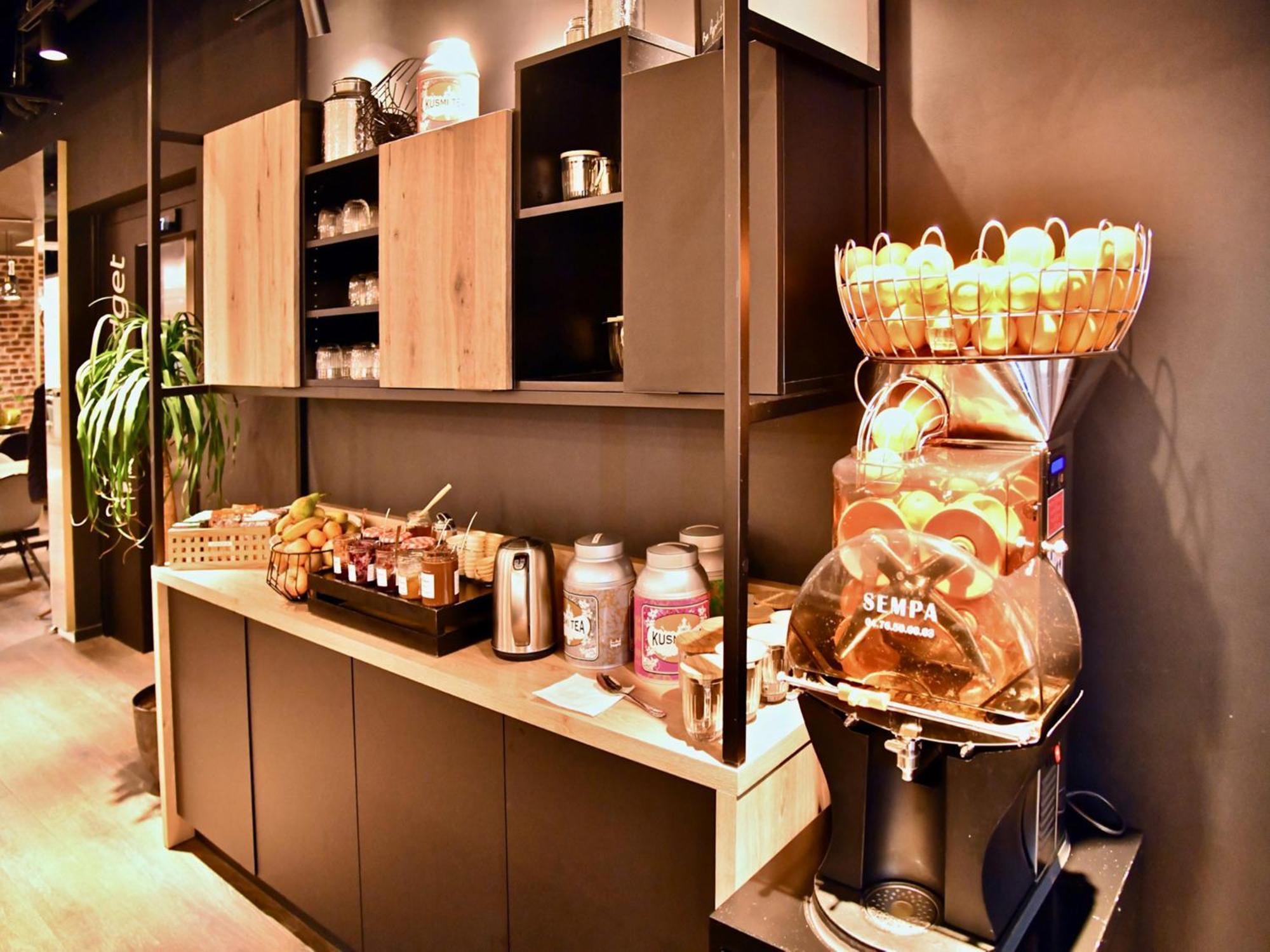 ホテル Ibis Styles Saint Nazaire Centre Gare エクステリア 写真