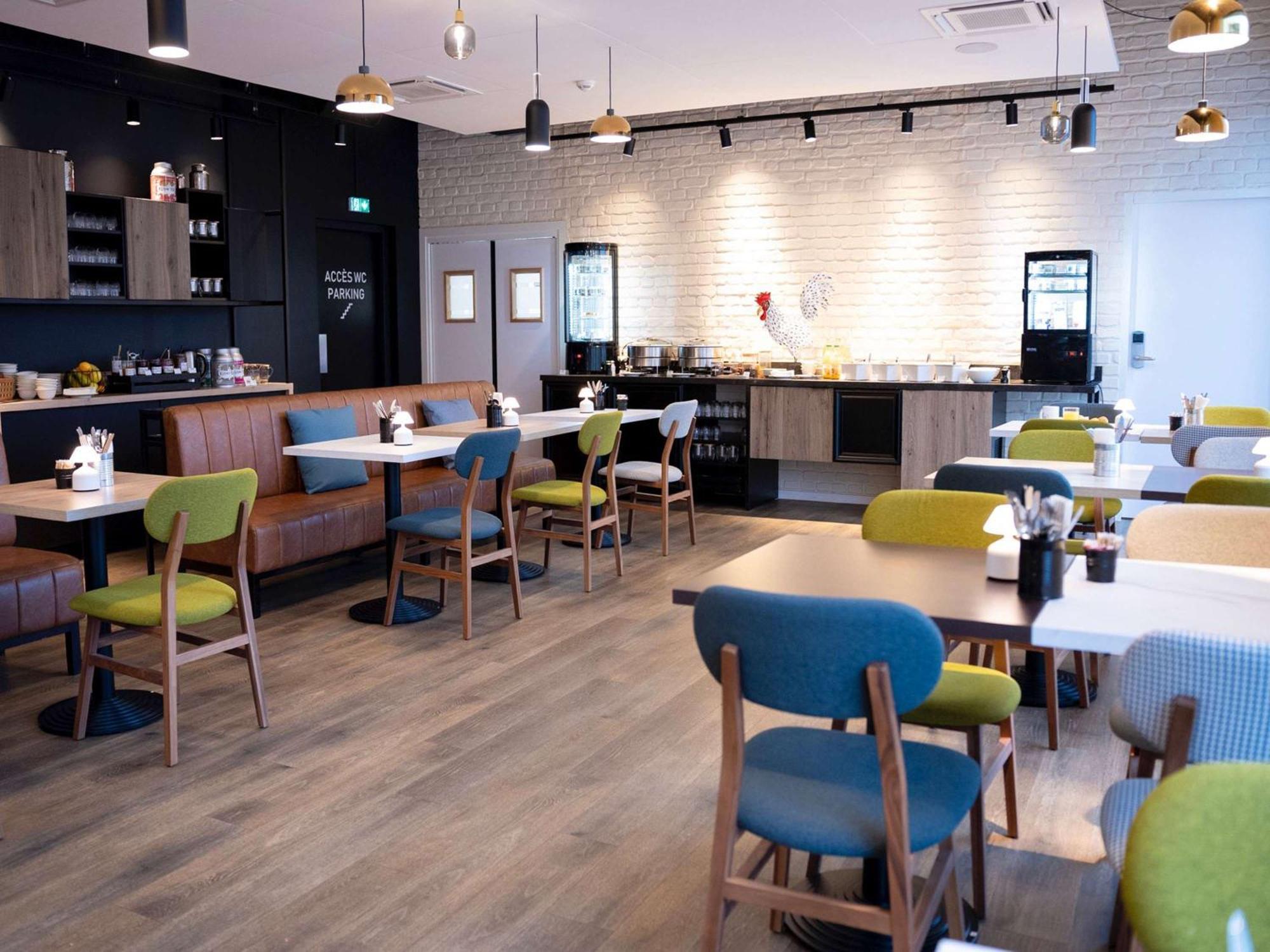 ホテル Ibis Styles Saint Nazaire Centre Gare エクステリア 写真